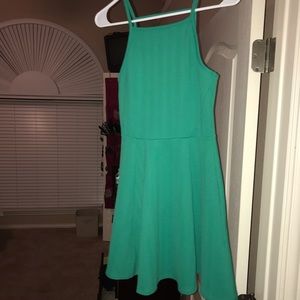 Green mini dress forever 21. Worn once.